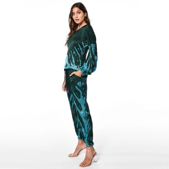 NWT YFB emerald green abstract print silky jogger trackpants - Picture 10 of 15